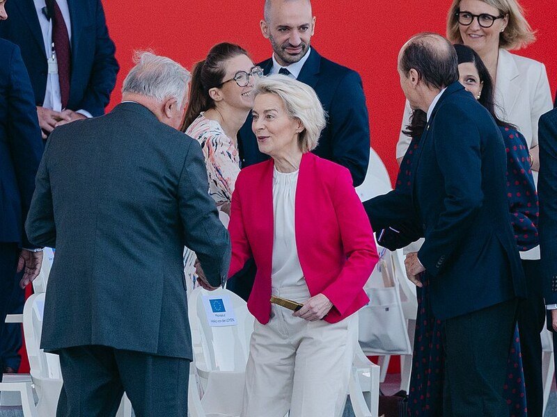El conflicto en Irán elevó en USD 100.000 millones el sobrecosto de importaciones energéticas en la Unión Europea