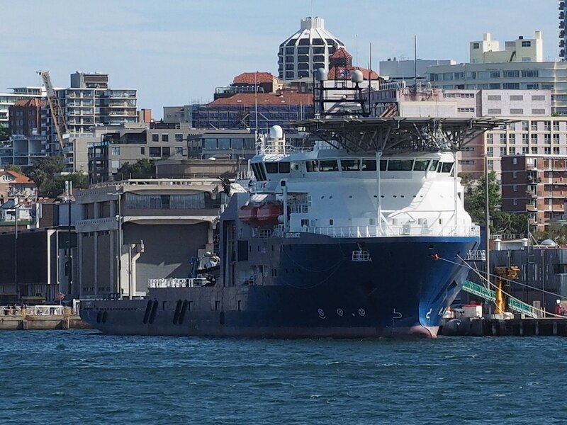 La Armada australiana expone su enfoque para proteger infraestructura submarina crítica bajo la Estrategia Nacional de Defensa