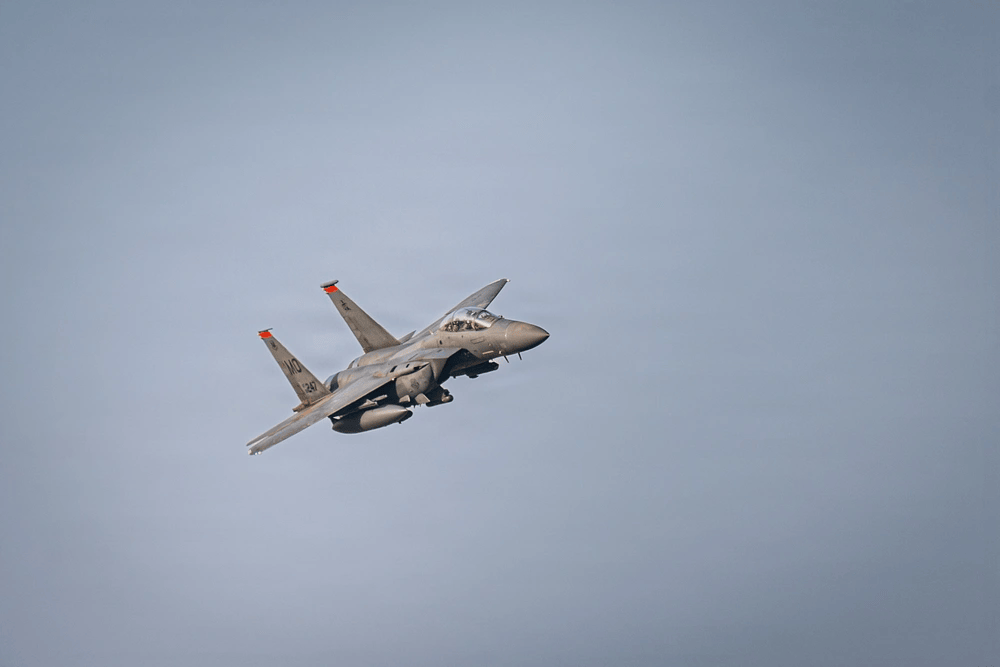 Defensas aéreas kuwaitíes abaten por error tres F-15E estadounidenses