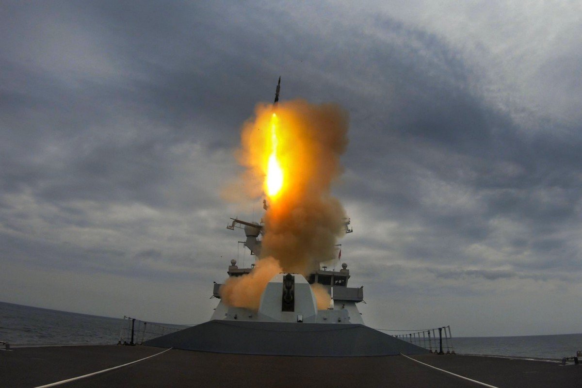Reino Unido despliega el destructor HMS Dragon en el Mediterráneo Oriental